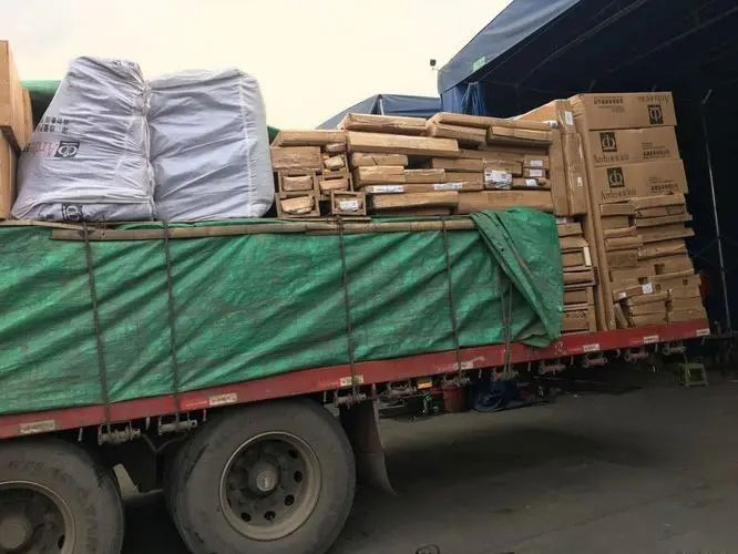 金塔家具托运